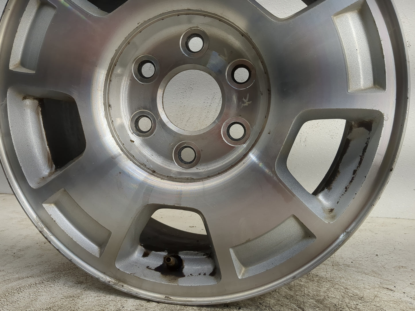 2007-2014 Chevrolet Tahoe Oem Wheel Rim - Oemusedautoparts1.com