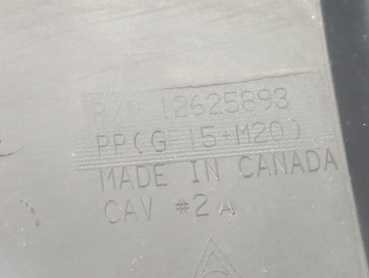 2014 Chevrolet Tahoe Engine Cover - Oemusedautoparts1.com