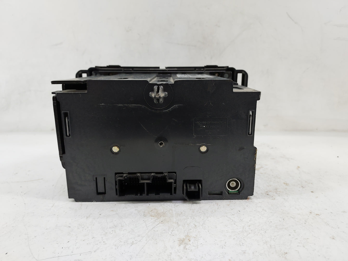 2010-2014 Chevrolet Tahoe Radio AM FM Cd Player Receiver Replacement P/N:20934593 28256335 Fits OEM Used Auto Parts - Oemuse