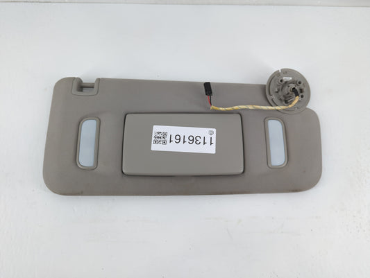 2014 Chevrolet Traverse Sun Visor Shade Replacement Passenger Right Mirror Fits OEM Used Auto Parts