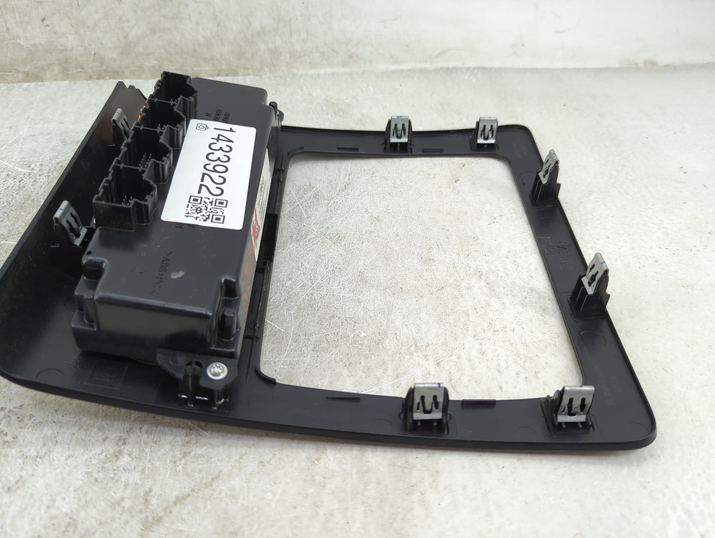 2013-2017 Chevrolet Traverse Climate Control Module Temperature AC/Heater Replacement P/N:3239800000X 1475895O1 Fits OEM Use