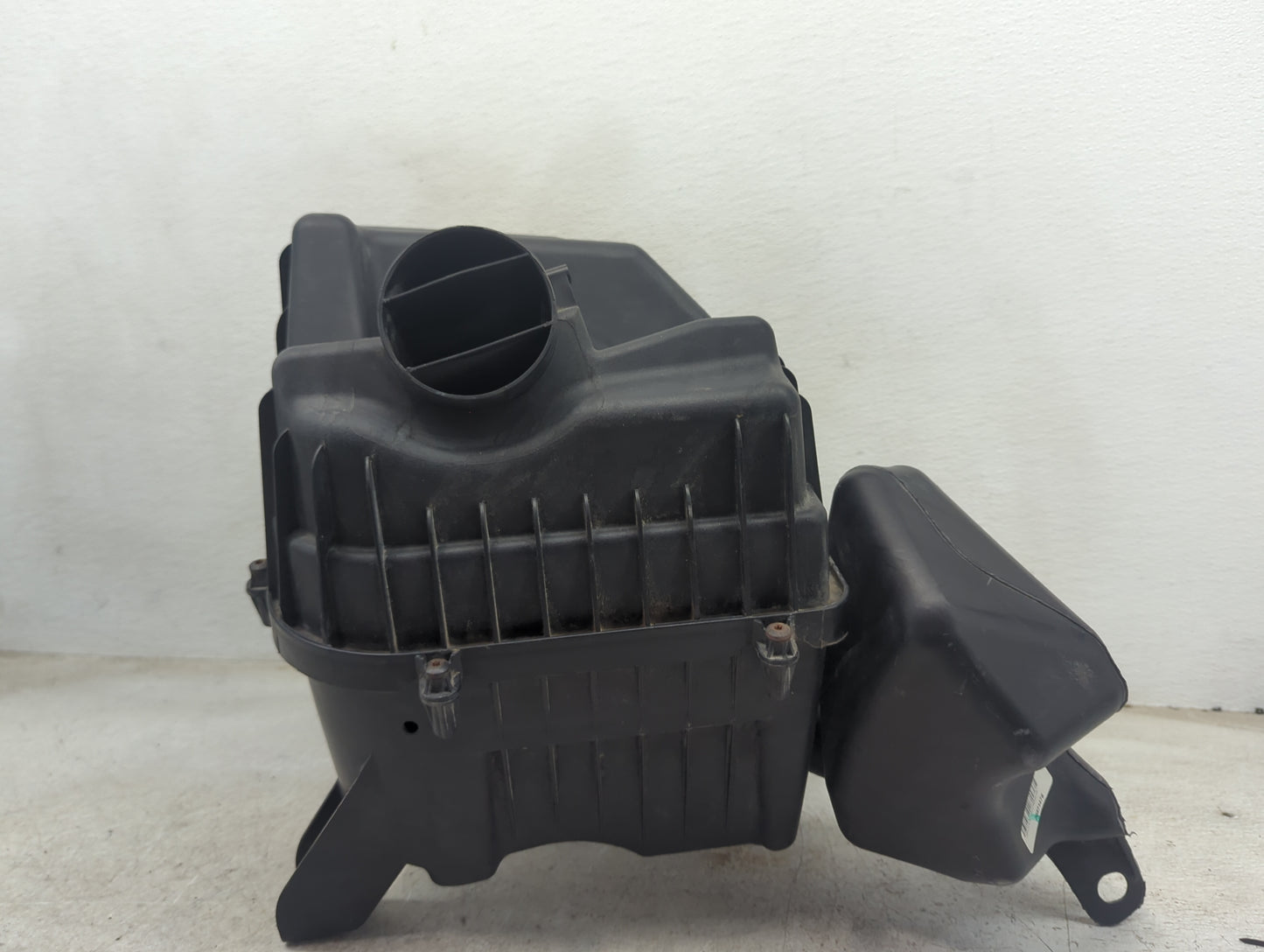 Chevrolet Traverse Air Cleaner Intake-duct Hose Tube 1481343 - Oemusedautoparts1.com