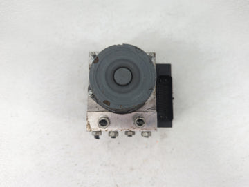 2017 Chevrolet Traverse ABS Pump Control Module Replacement P/N:22893247 Fits Fits 2012 2013 2014 2015 2016 OEM Used Auto Parts