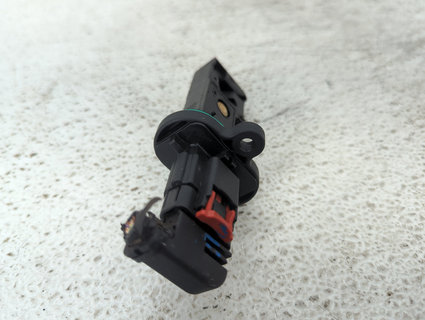 2013-2021 Chevrolet Trax Mass Air Flow Meter Maf 1487510 - Oemusedautoparts1.com