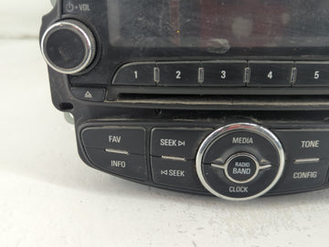 2013-2014 Chevrolet Trax Radio AM FM Cd Player Receiver Replacement P/N:95369859 Fits Fits 2013 2014 OEM Used Auto Parts