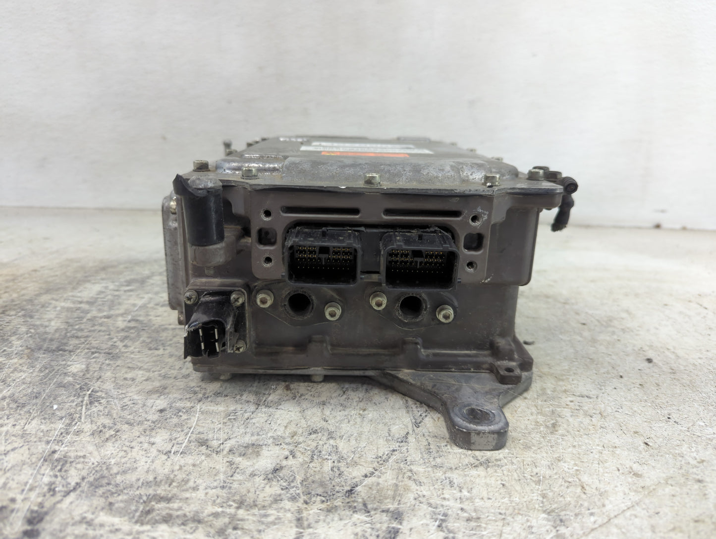 2013 Volt Ac Dc Power Control Module Accessory Computer Power Inverter - Oemusedautoparts1.com