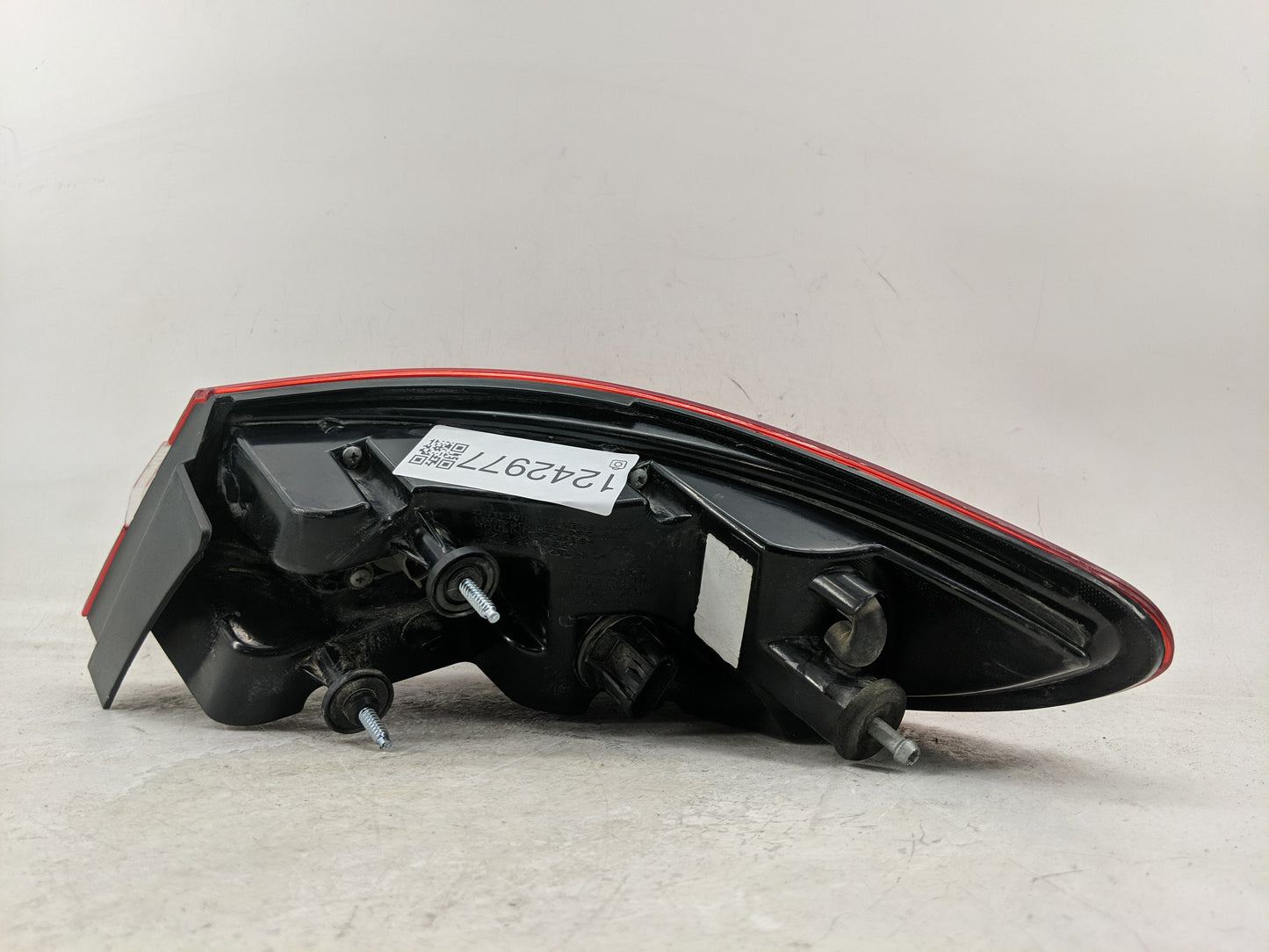 2014 Chrysler 200 Tail Light Assembly Driver Left OEM Fits OEM Used Auto Parts - Oemusedautoparts1.com