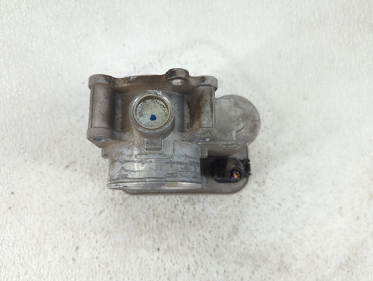 2011-2014 Chrysler 200 Throttle Body P/N:5429090 Fits Fits 2007 2008 2009 2010 2011 2012 2013 2014 2015 2016 2017 2018 OEM Used Auto Parts