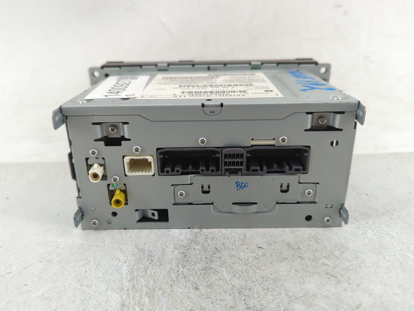 2014 Chrysler 200 Radio AM FM Cd Player Receiver Replacement P/N:P05091336AF Fits Fits 2013 2015 2016 2017 OEM Used Auto Par