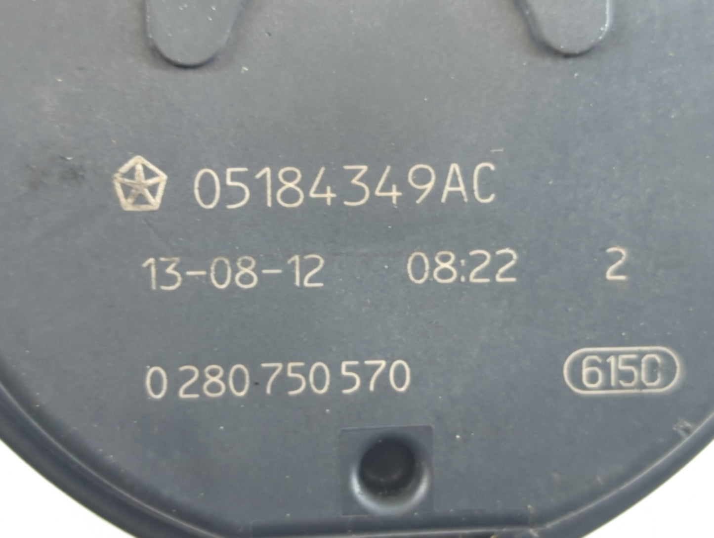 2011-2017 Chrysler 200 Throttle Body P/N:0 280 750 570 05184349AC Fits OEM Used Auto Parts - Oemusedautoparts1.com