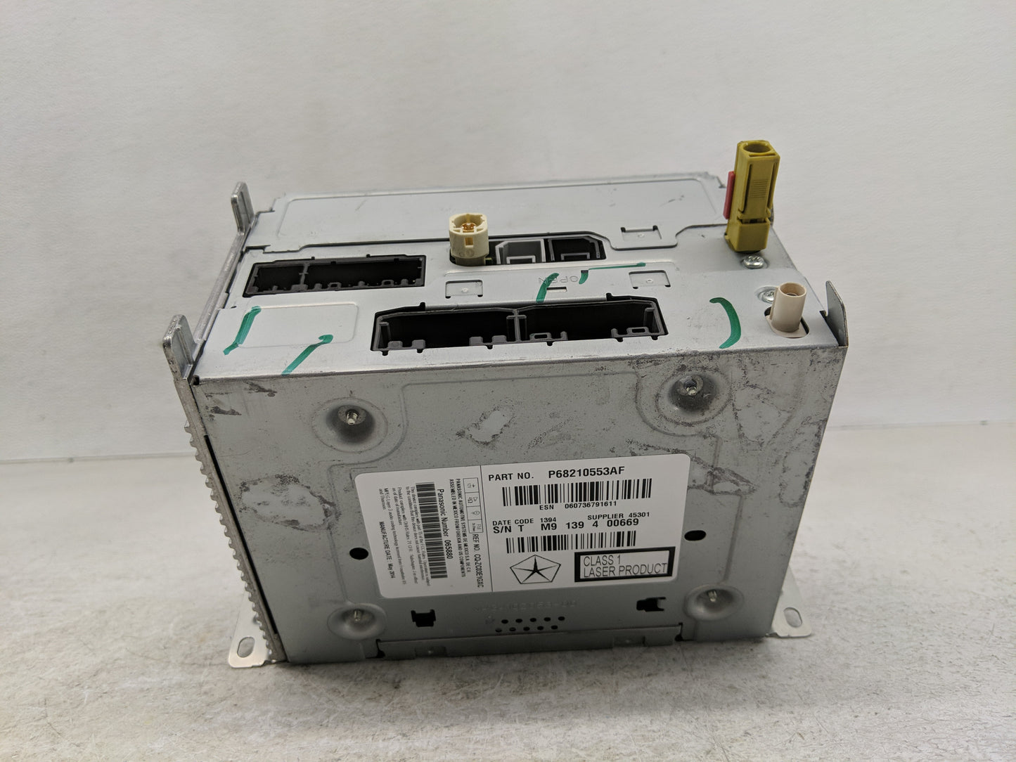 2012-2014 Chrysler 300 Radio AM FM Cd Player Receiver Replacement P/N:P68210553AF Fits Fits 2012 2013 2014 OEM Used Auto Par