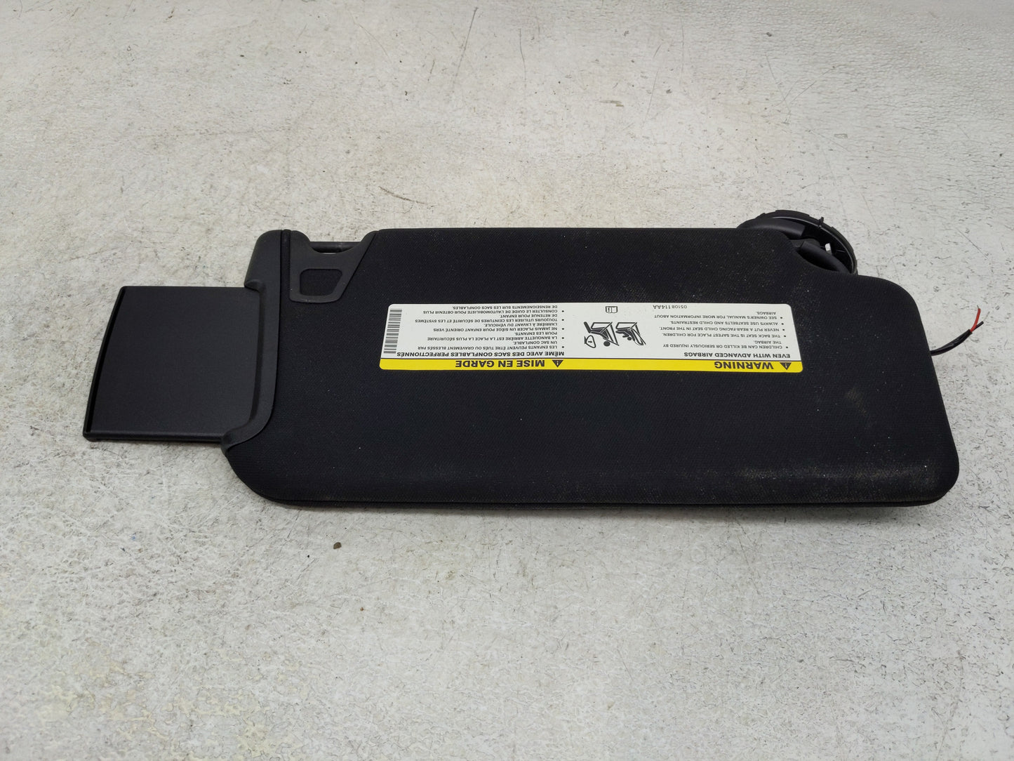 2011-2014 Chrysler 300 Sun Visor Shade Replacement Passenger Right Mirror Fits Fits 2011 2013 2014 OEM Used Auto Parts - Oem
