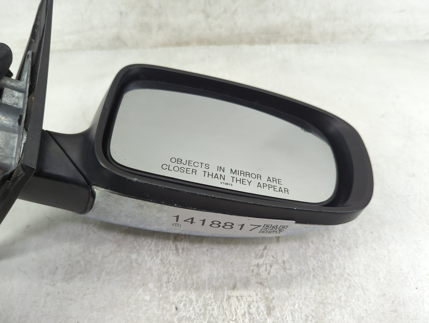 2014 Chrysler 300 Driver Left Side View Power Door Mirror Chrome - Oemusedautoparts1.com