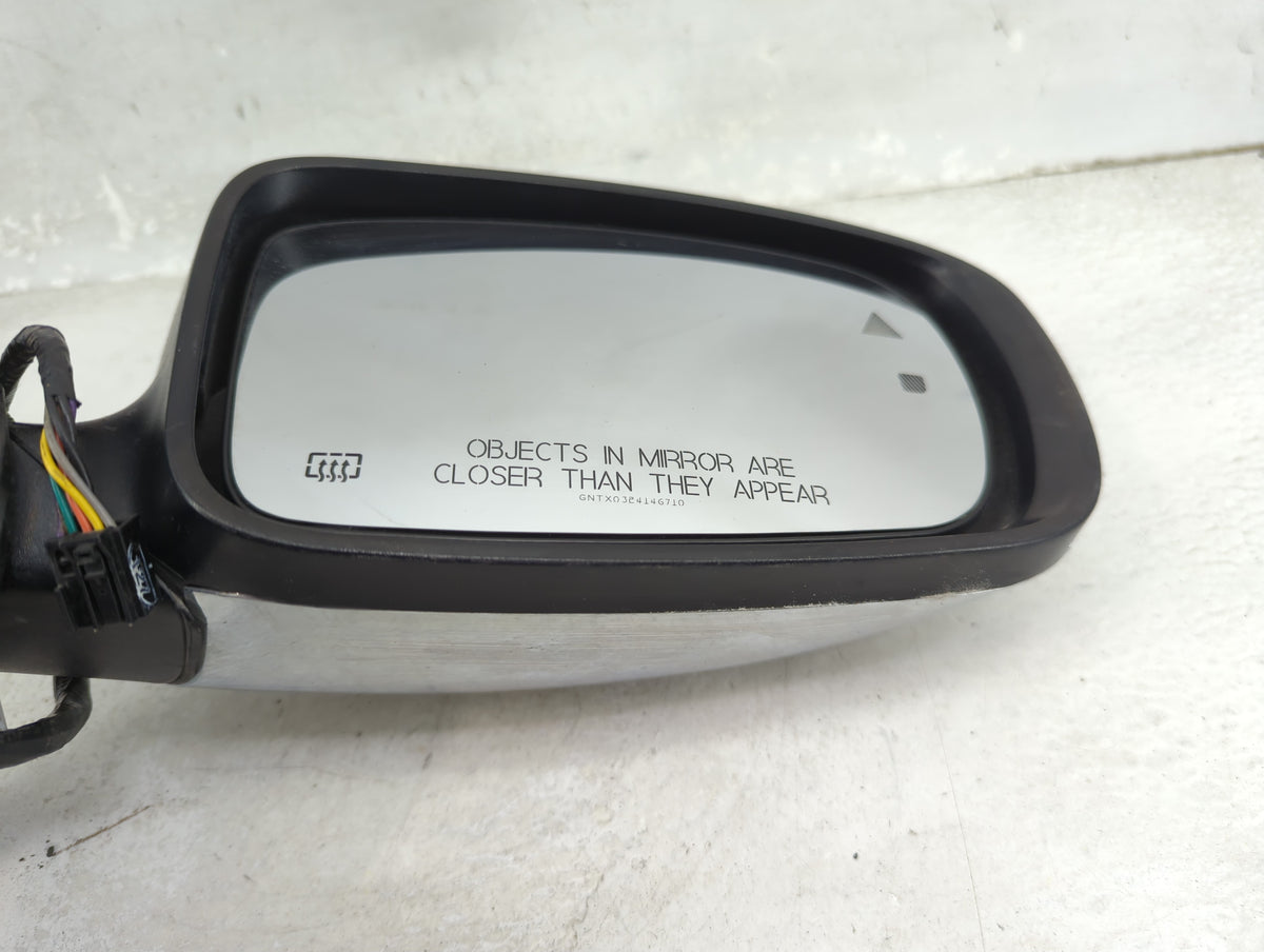 2012-2014 Chrysler 300 Passenger Side View Mirror - Right Door Mirror OEM Used - Oemusedautoparts1.com