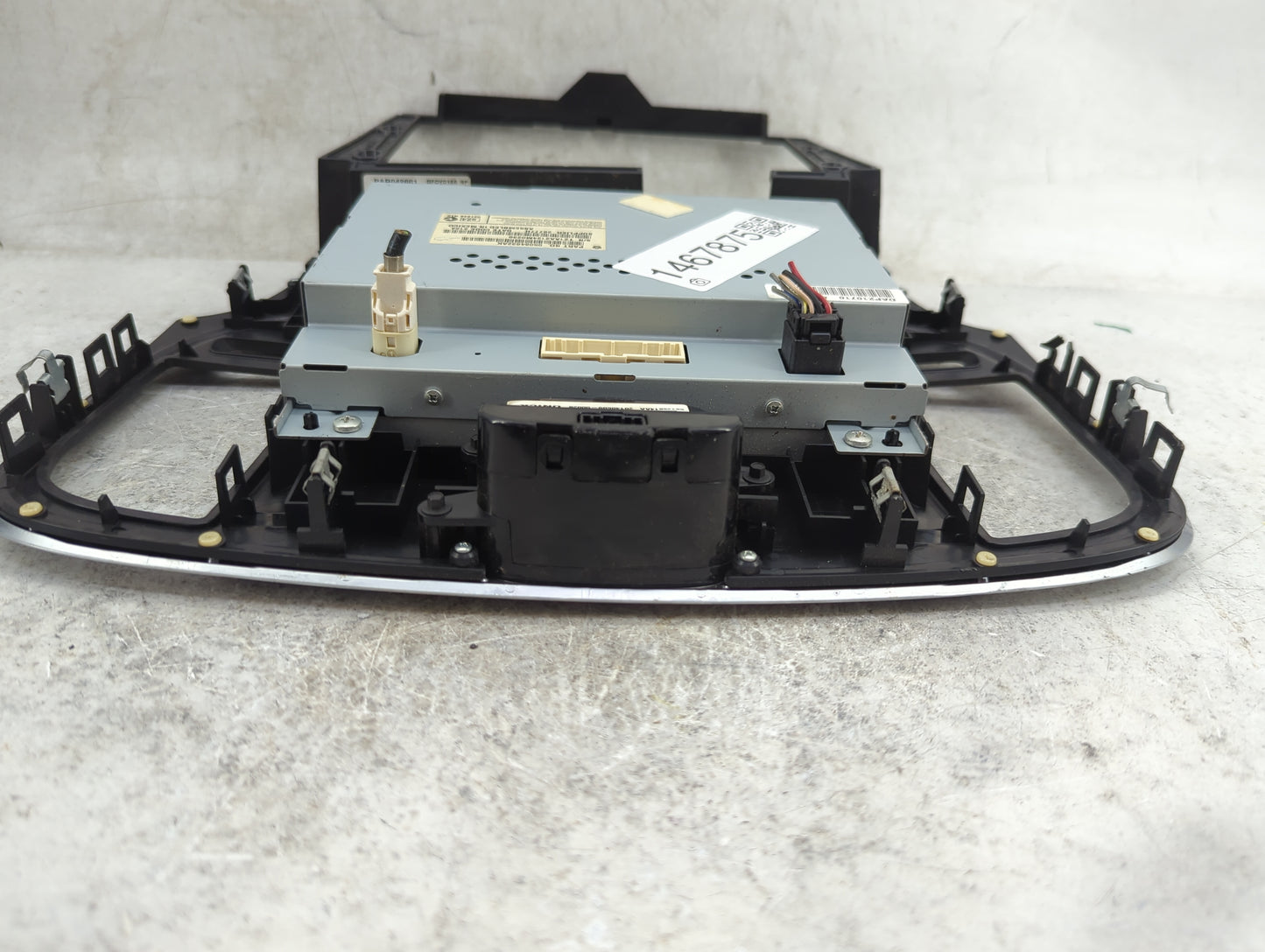 2011-2014 Chrysler 300 Information Display Screen 1467875 - Oemusedautoparts1.com