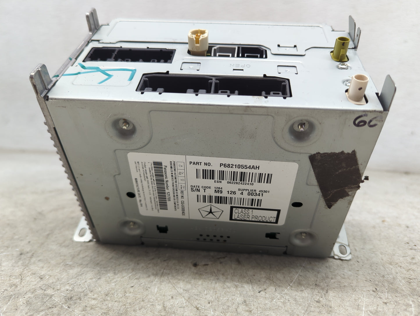 2014 Chrysler 300 Radio AM FM Cd Player Receiver Replacement P/N:P68210554AH Fits OEM Used Auto Parts - Oemusedautoparts1.co