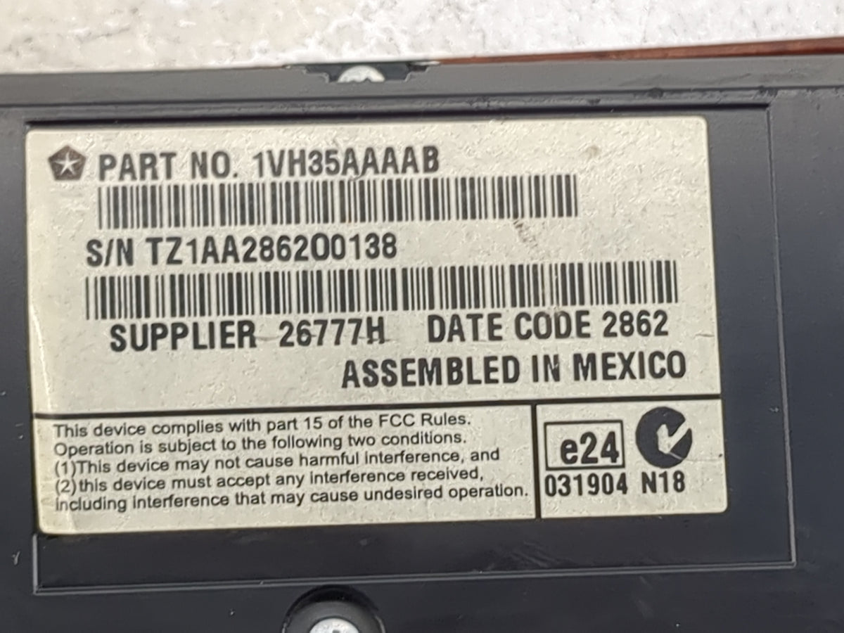 2013-2014 Chrysler 300 Climate Control Module Temperature AC/Heater Replacement P/N:1VH35AAAAB Fits Fits 2013 2014 OEM Used