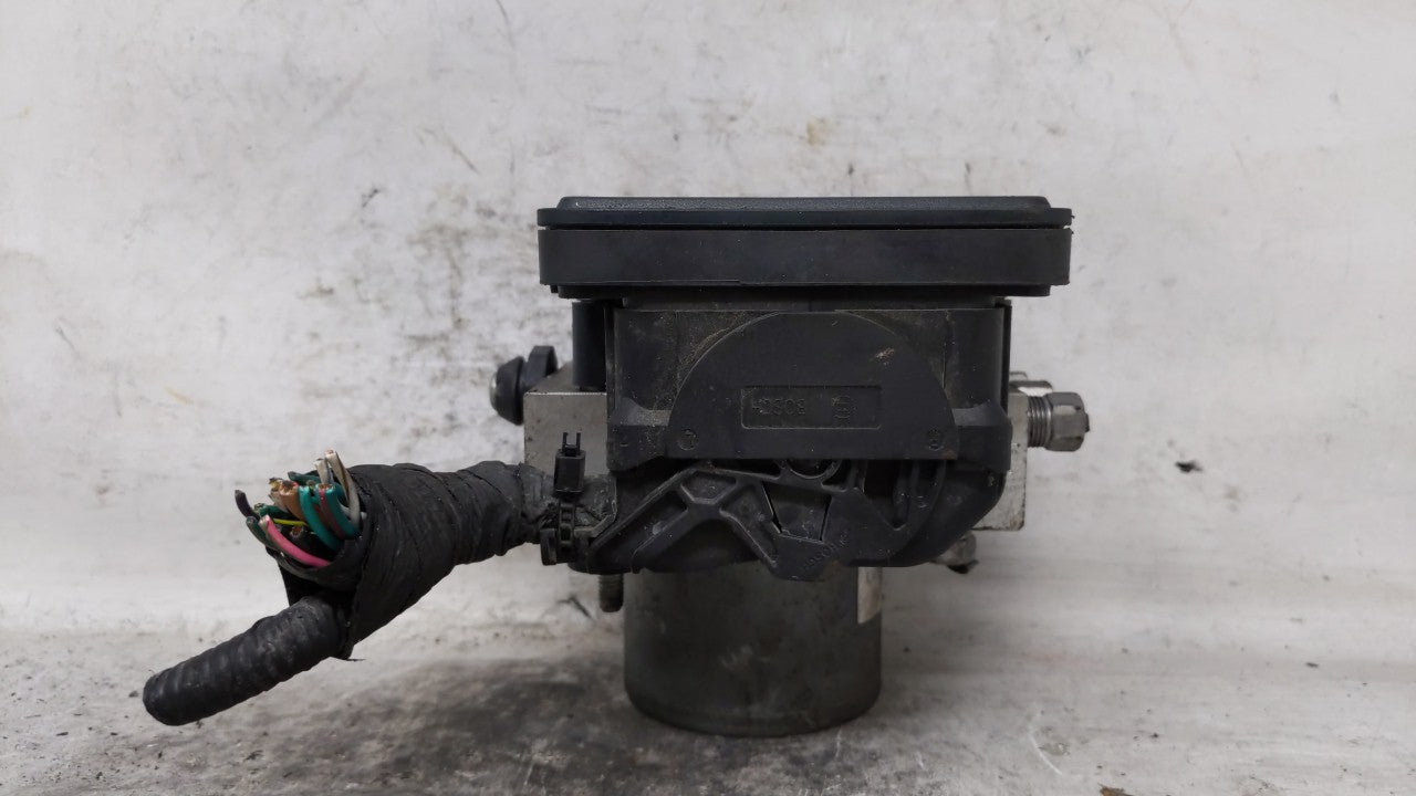 2014 Chrysler Town & Country ABS Pump Control Module Replacement P/N:68183803AC Fits OEM Used Auto Parts - Oemusedautoparts1