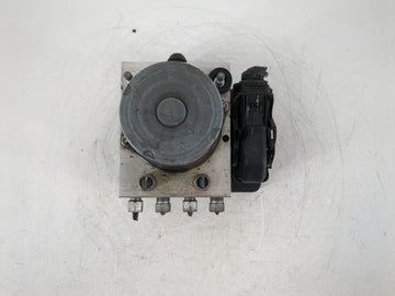 2014 Chrysler Town & Country ABS Pump Control Module Replacement P/N:P68183803AC Fits OEM Used Auto Parts