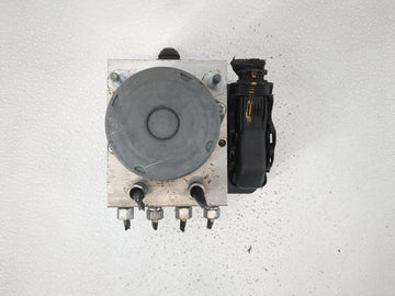 2014 Chrysler Town & Country ABS Pump Control Module Replacement P/N:P68443867AA Fits OEM Used Auto Parts