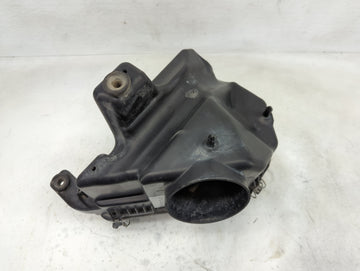 2011-2016 Chrysler Town & Country Air Cleaner Intake-duct Hose Tube