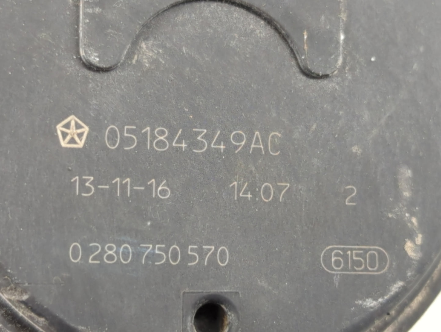 2011-2016 Chrysler Town & Country Throttle Body P/N:0 280 750 00X 05184349AF Fits OEM Used Auto Parts - Oemusedautoparts1.co