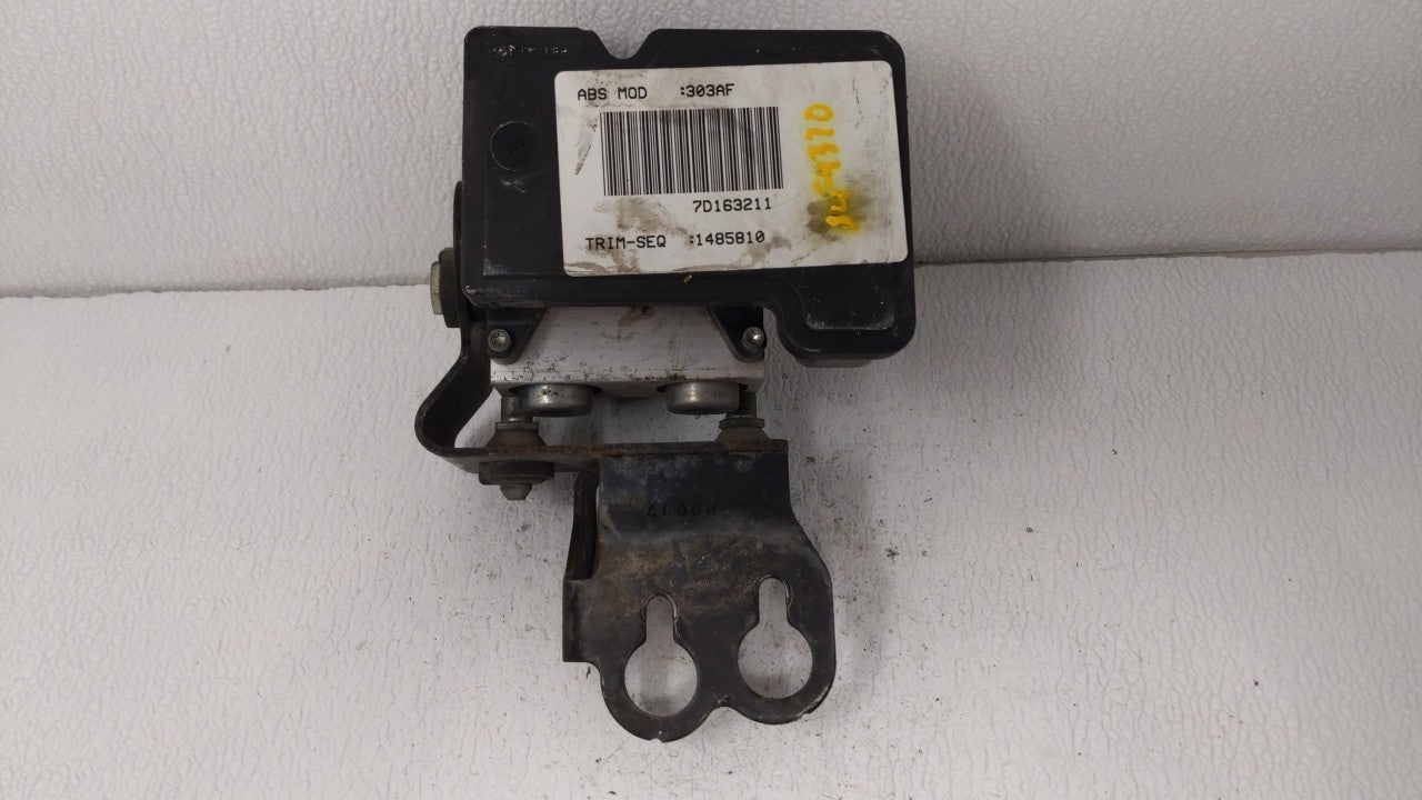 2014 Chrysler Town & Country ABS Pump Control Module Replacement P/N:68183803AC Fits OEM Used Auto Parts - Oemusedautoparts1