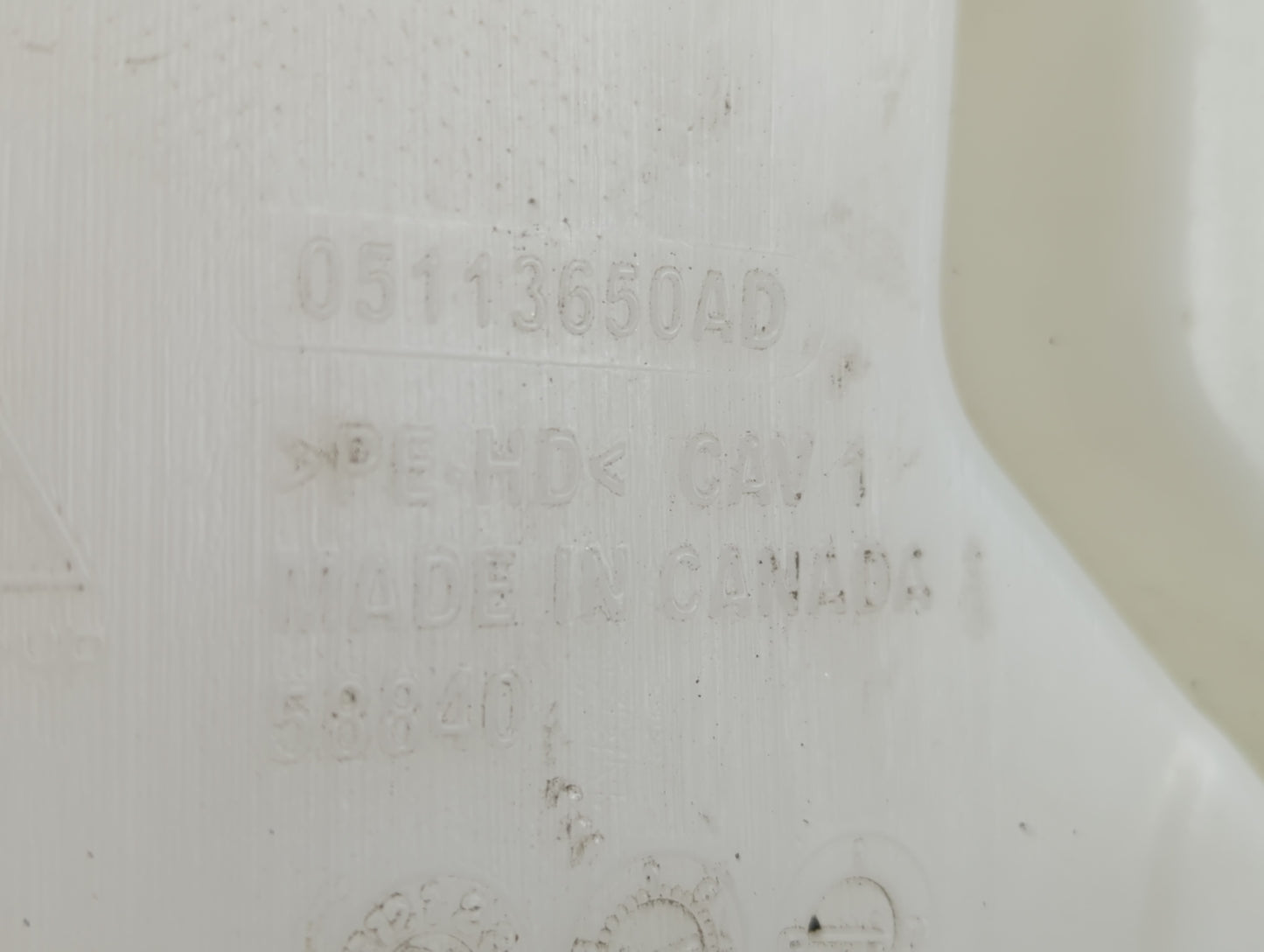 2011 Town & Country Windshield Washer Fluid Reservoir Bottle Oem - Oemusedautoparts1.com