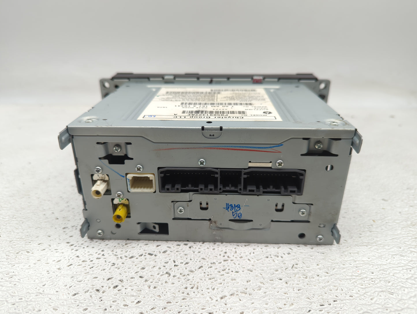 2012-2016 Chrysler Town & Country Radio AM FM Cd Player Receiver Replacement P/N:P05091327AE Fits OEM Used Auto Parts - Oemu