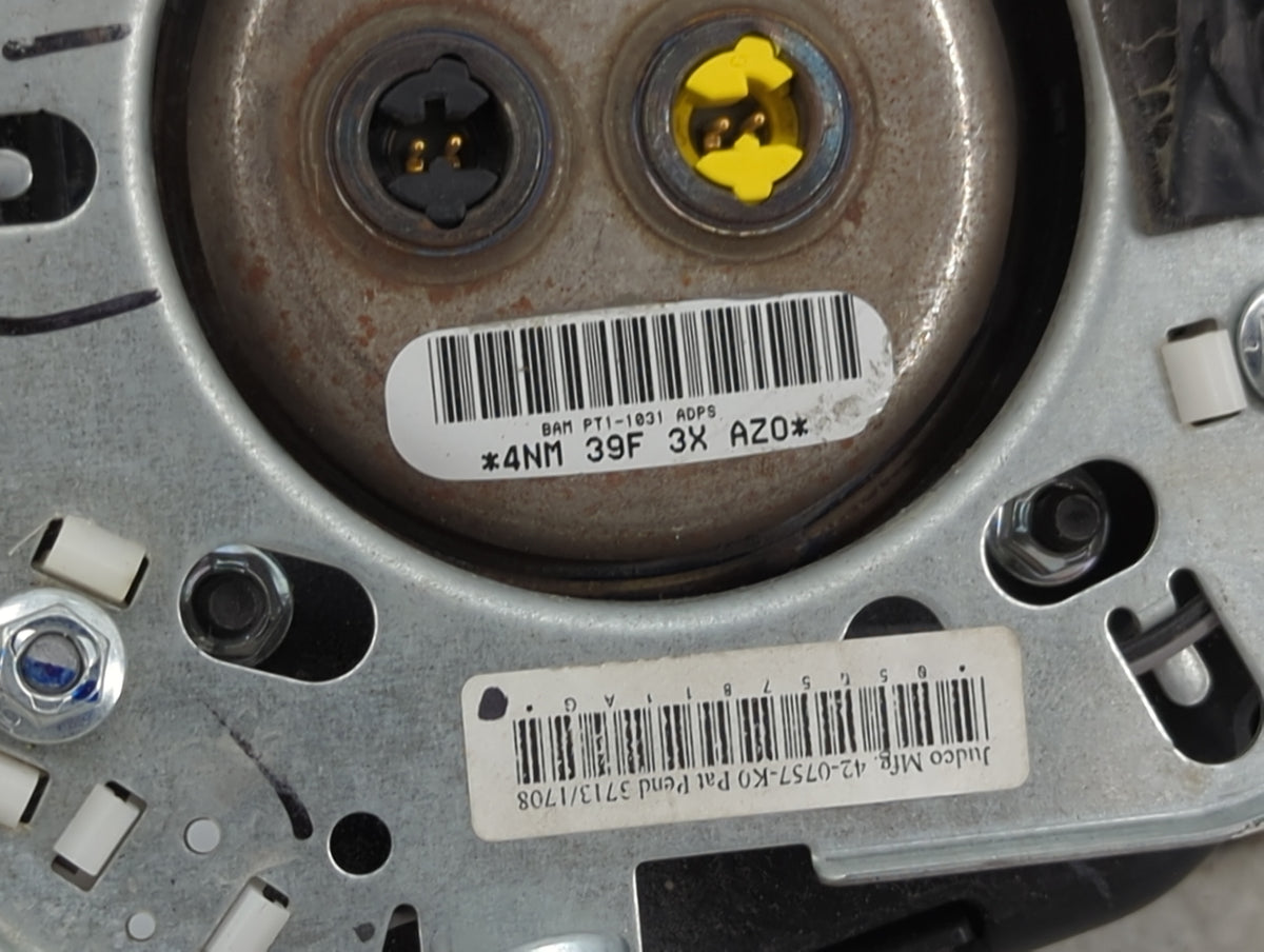 2014 Chrysler Town & Country Air Bag Driver Left Steering Wheel Mounted 1459034 - Oemusedautoparts1.com