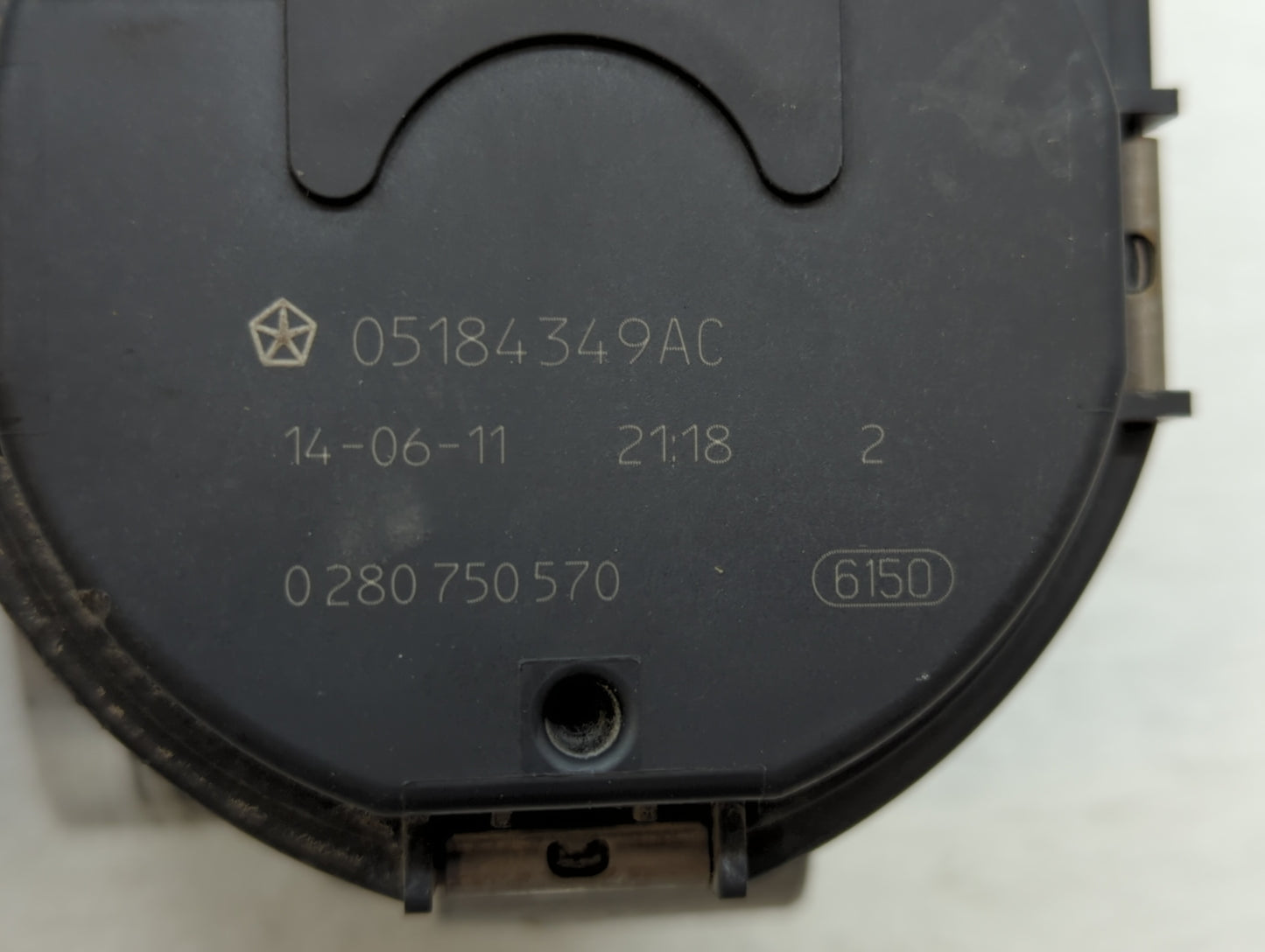 2011-2016 Chrysler Town & Country Throttle Body P/N:05184349AE 05184349AD Fits Fits 2011 2012 2013 2014 2015 2016 2017 2018