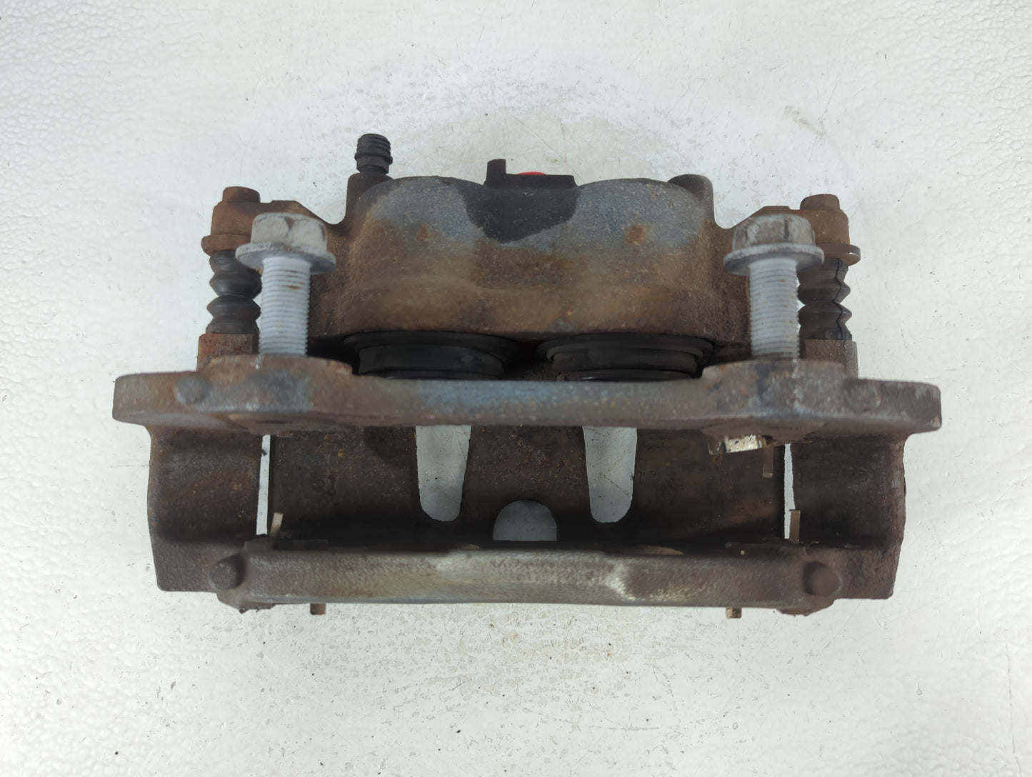 2012-2016 Chrysler Town & Country Front Driver Left Brake Caliper 700826 - Oemusedautoparts1.com