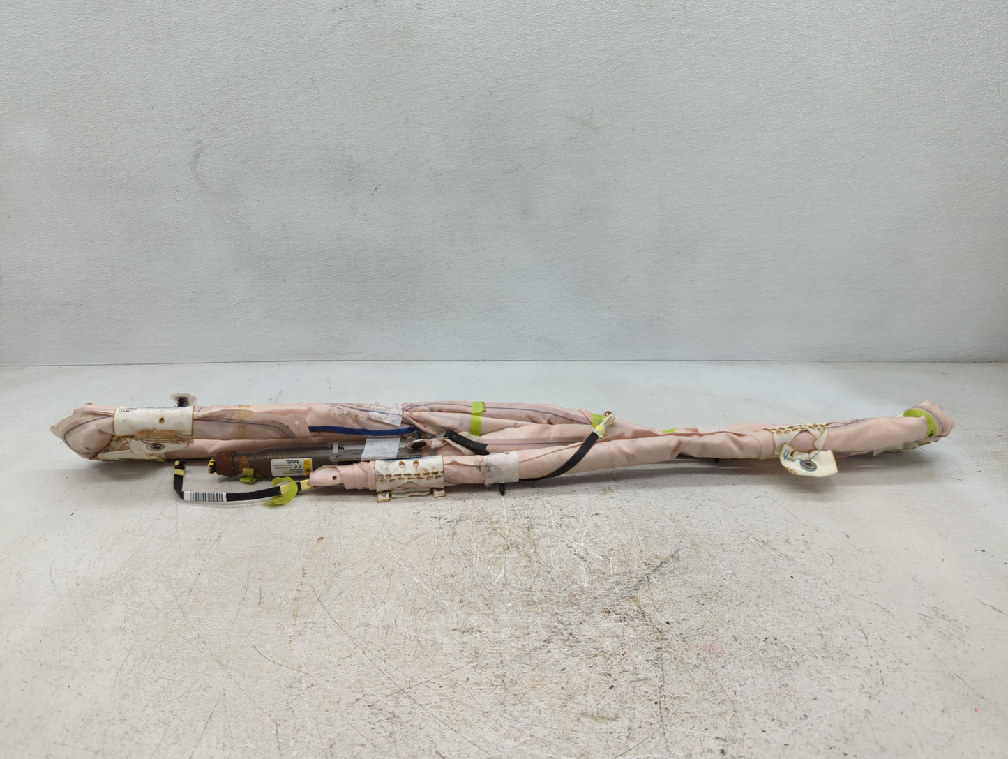 2013-2016 Chrysler Town & Country Passenger Curtain Air Bag Oem - Oemusedautoparts1.com