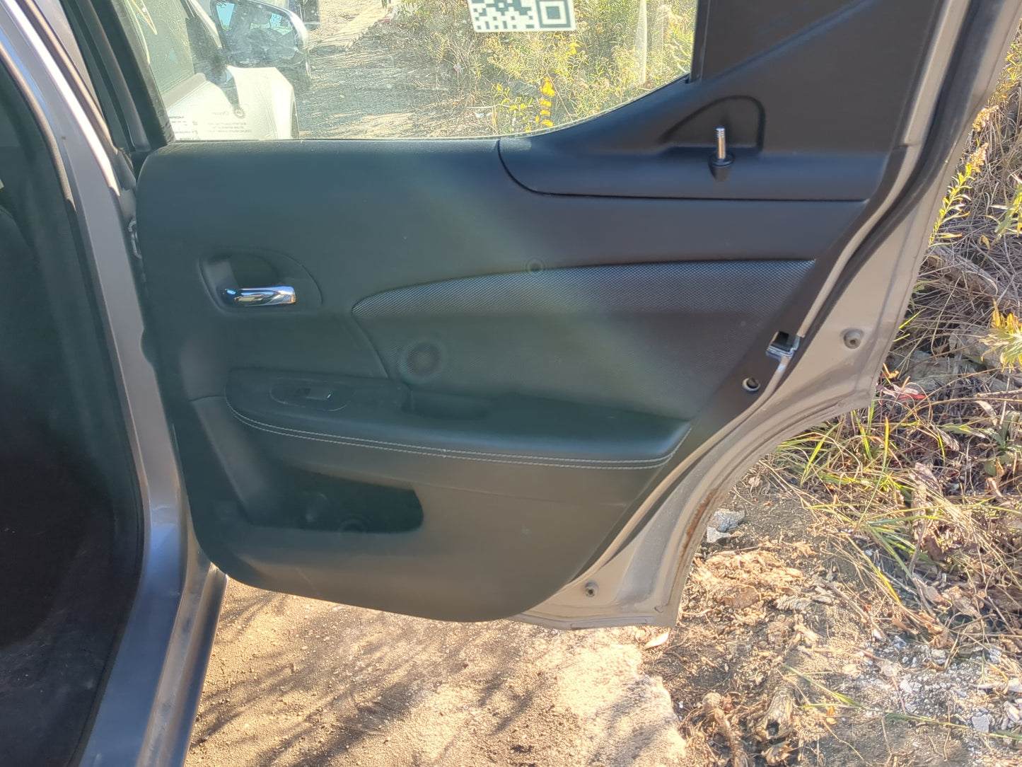 2008-2014 Dodge Avenger Passenger Rear Door Oem - Oemusedautoparts1.com