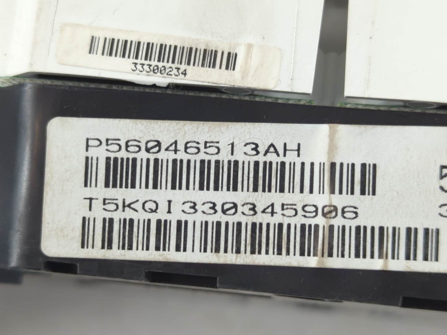 2011-2014 Dodge Avenger Instrument Cluster Speedometer Gauges P/N:T5KQI330345906 P56046513AH Fits Fits 2011 2012 2013 2014 O
