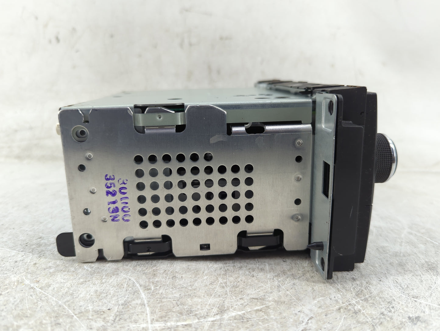 2013-2014 Dodge Avenger Radio AM FM Cd Player Receiver Replacement P/N:P05091195AC SPNP05091195AC Fits Fits 2013 2014 OEM Us