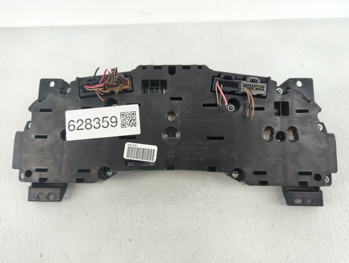2011-2014 Dodge Avenger Instrument Cluster Speedometer Gauges P/N:P56046908AE Fits Fits 2011 2012 2013 2014 OEM Used Auto Pa