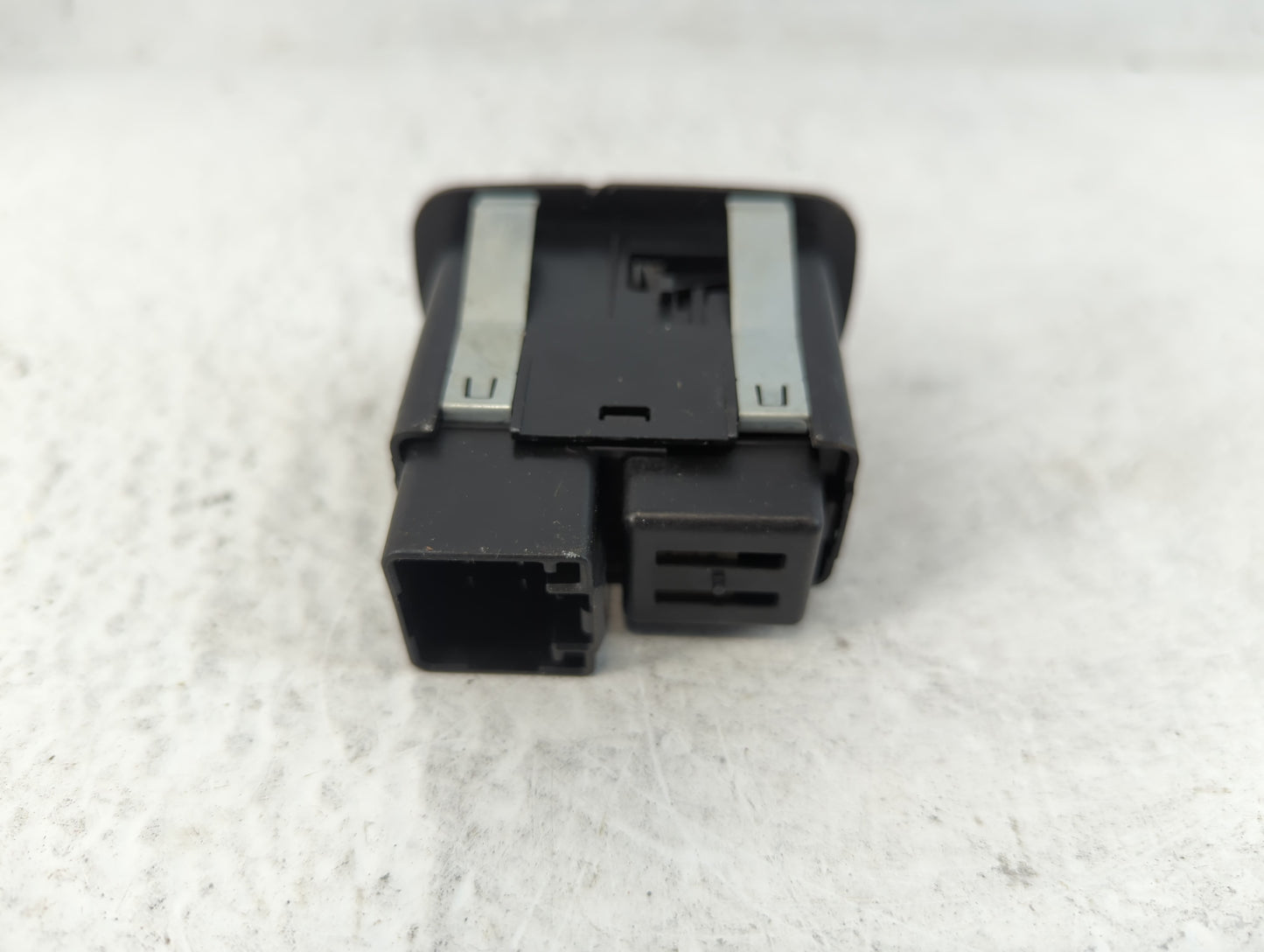 2014 Dodge Caravan Master Power Window Switch Replacement Driver Side Left P/N:68110874AB Fits OEM Used Auto Parts - Oemused