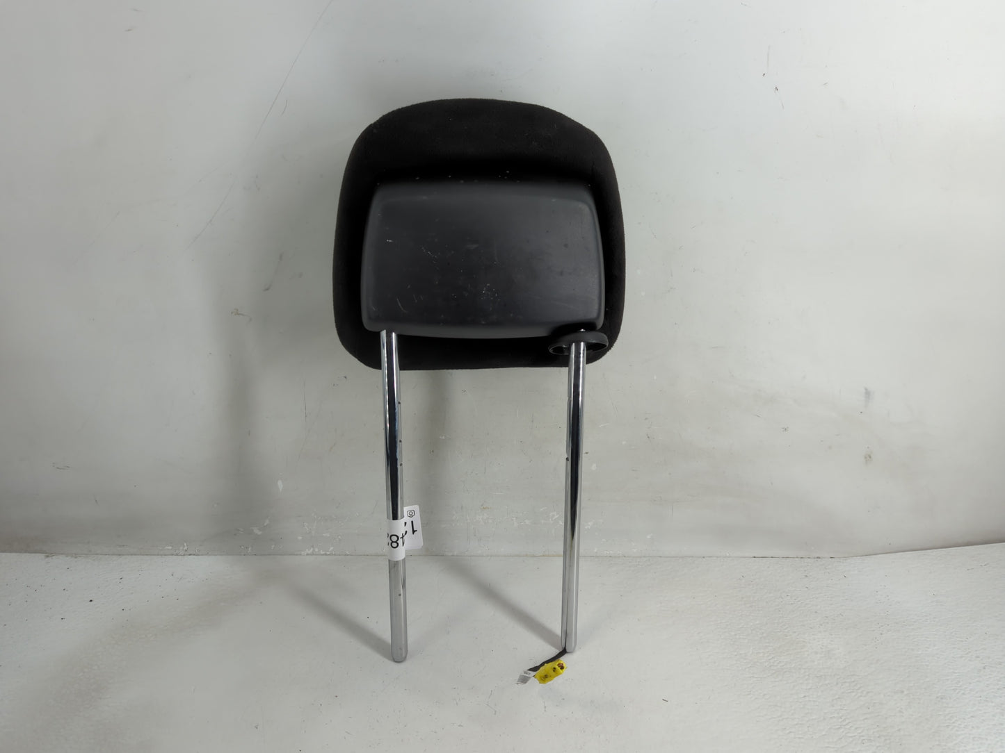 Dodge Caravan Headrest Head Rest Front Driver Passenger Seat Black - Oemusedautoparts1.com