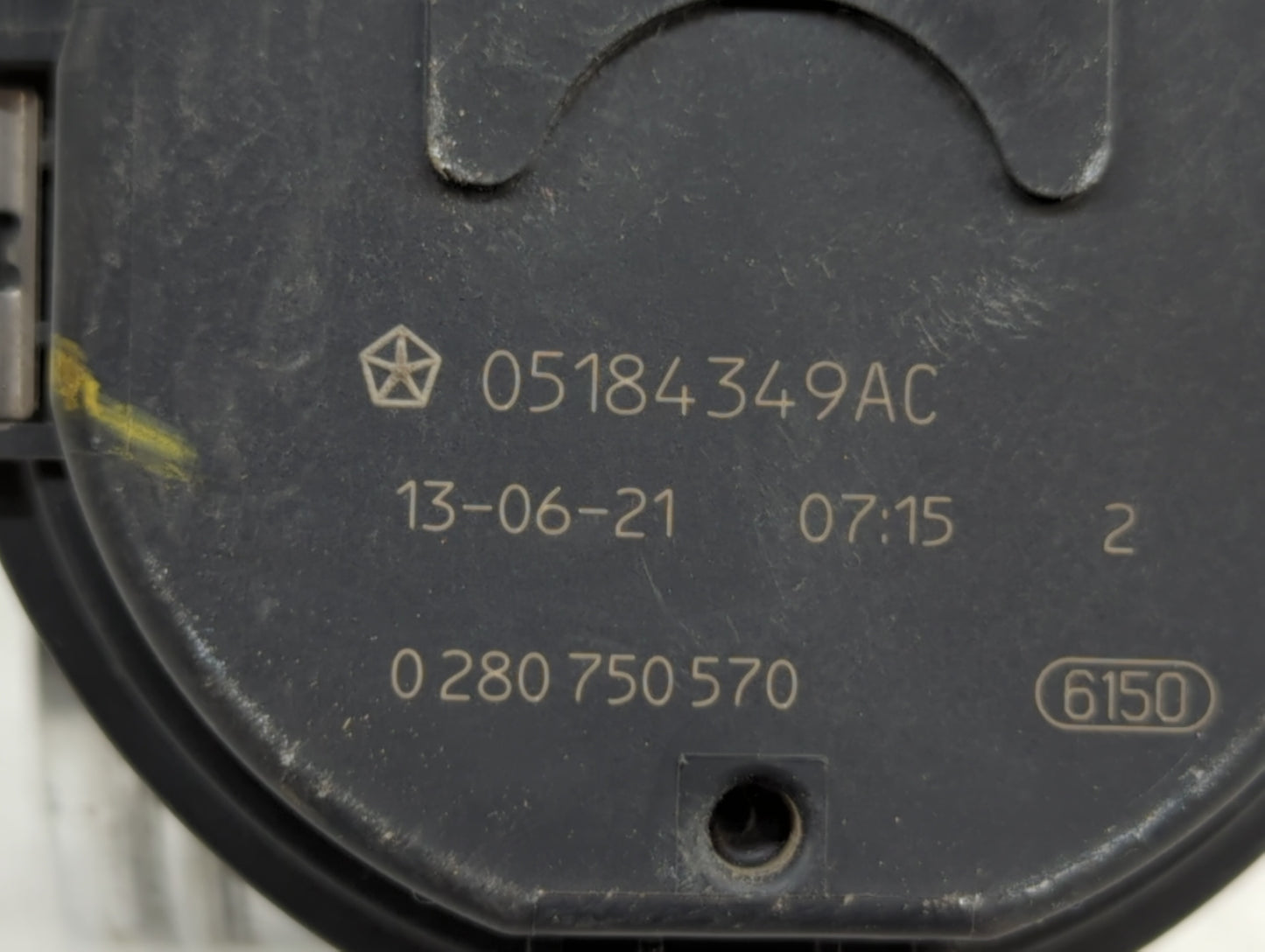 2014 Dodge Caravan Throttle Body P/N:05184349AC Fits Fits 2011 2012 2013 2015 2016 2017 2018 2019 2020 2021 2022 OEM Used Au