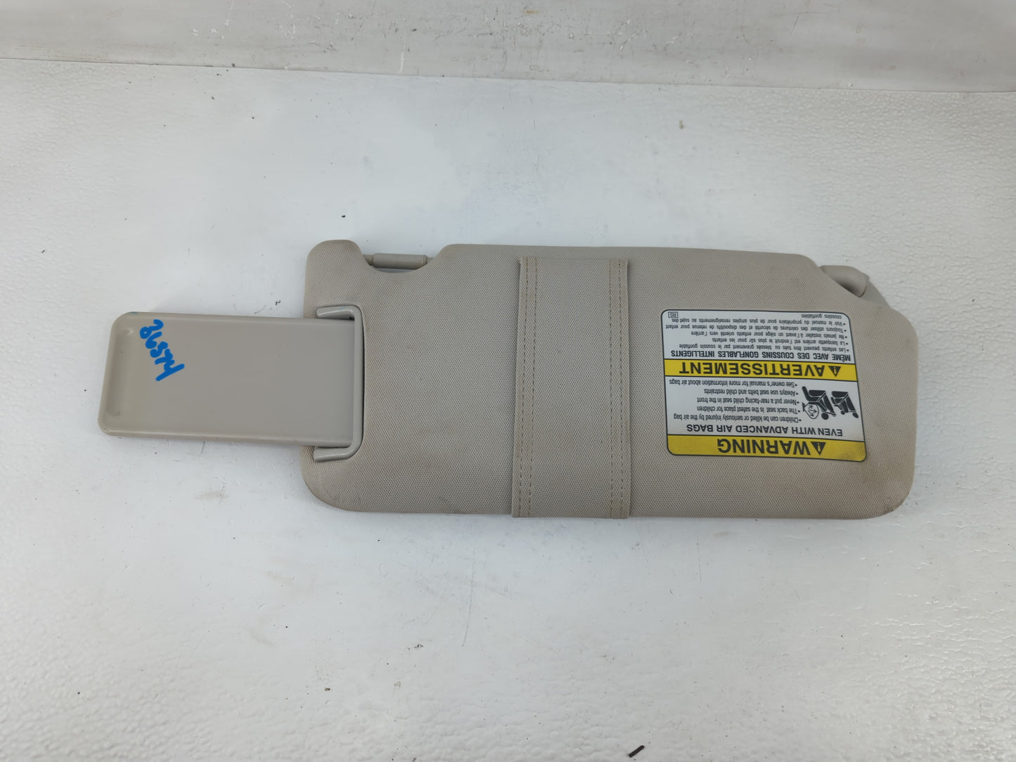 2014 Dodge Challenger Sun Visor Shade Replacement Driver Left Mirror Fits OEM Used Auto Parts - Oemusedautoparts1.com