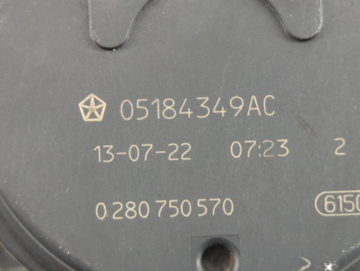 2011-2022 Dodge Challenger Throttle Body P/N:0 280 750 570 05184349AC Fits OEM Used Auto Parts - Oemusedautoparts1.com