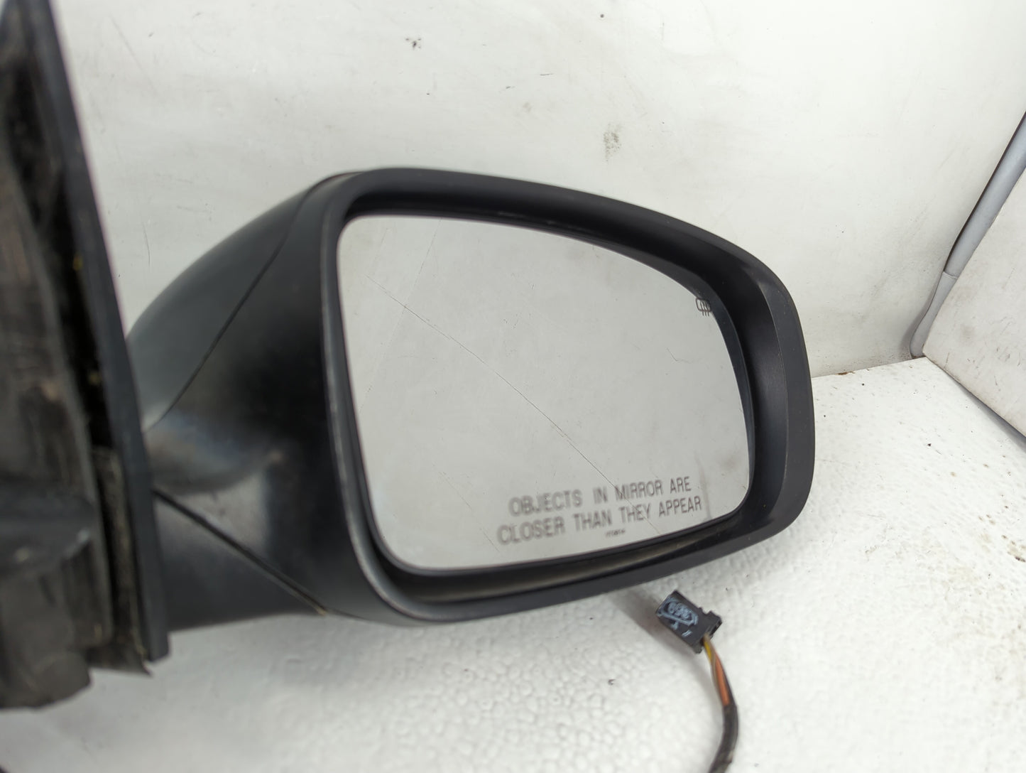 2011-2014 Dodge Charger Passenger Side View Mirror - Right Door Mirror OEM Used - Oemusedautoparts1.com