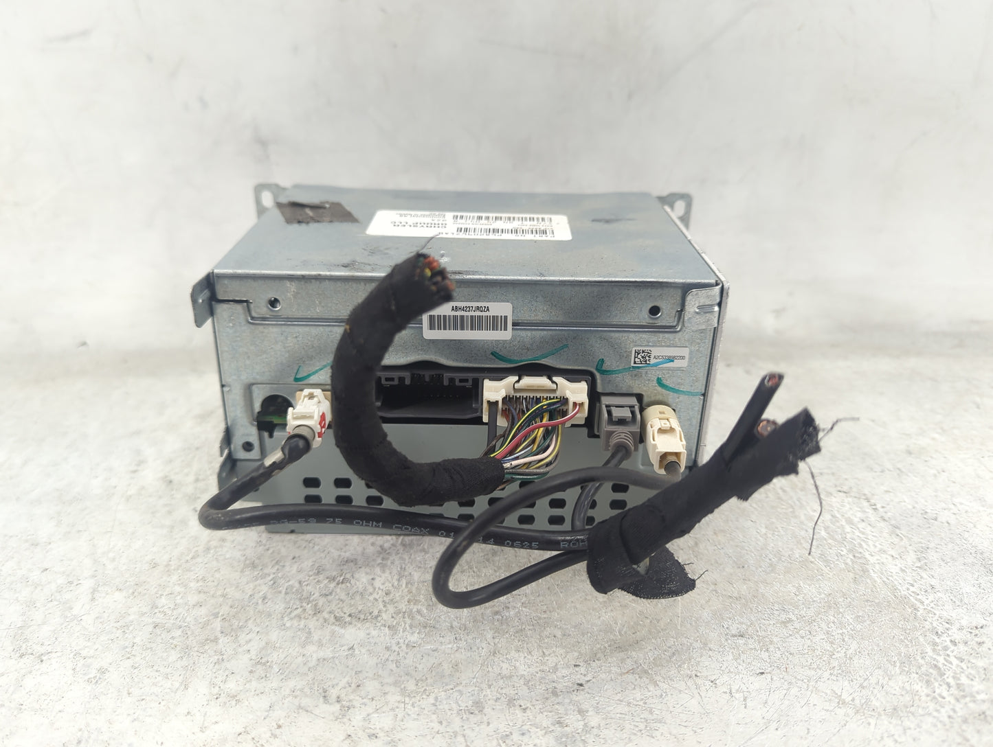 2014 Dodge Charger Radio AM FM Cd Player Receiver Replacement P/N:P68209671AB Fits OEM Used Auto Parts - Oemusedautoparts1.c