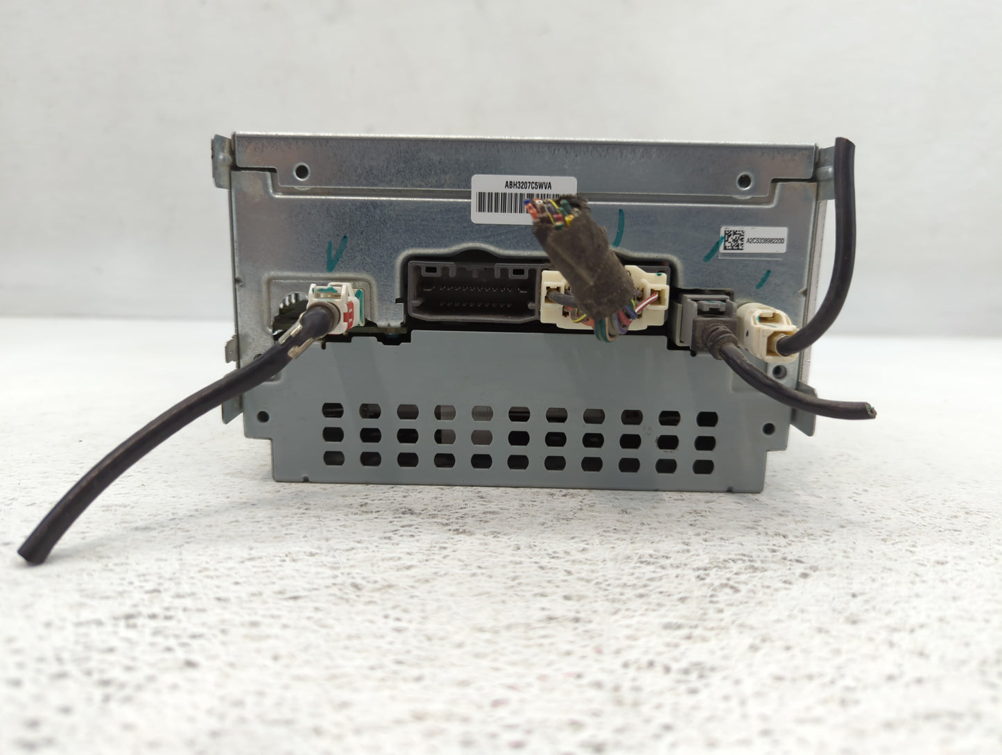 2013-2014 Dodge Charger Am Fm Cd Player Radio Receiver - Oemusedautoparts1.com