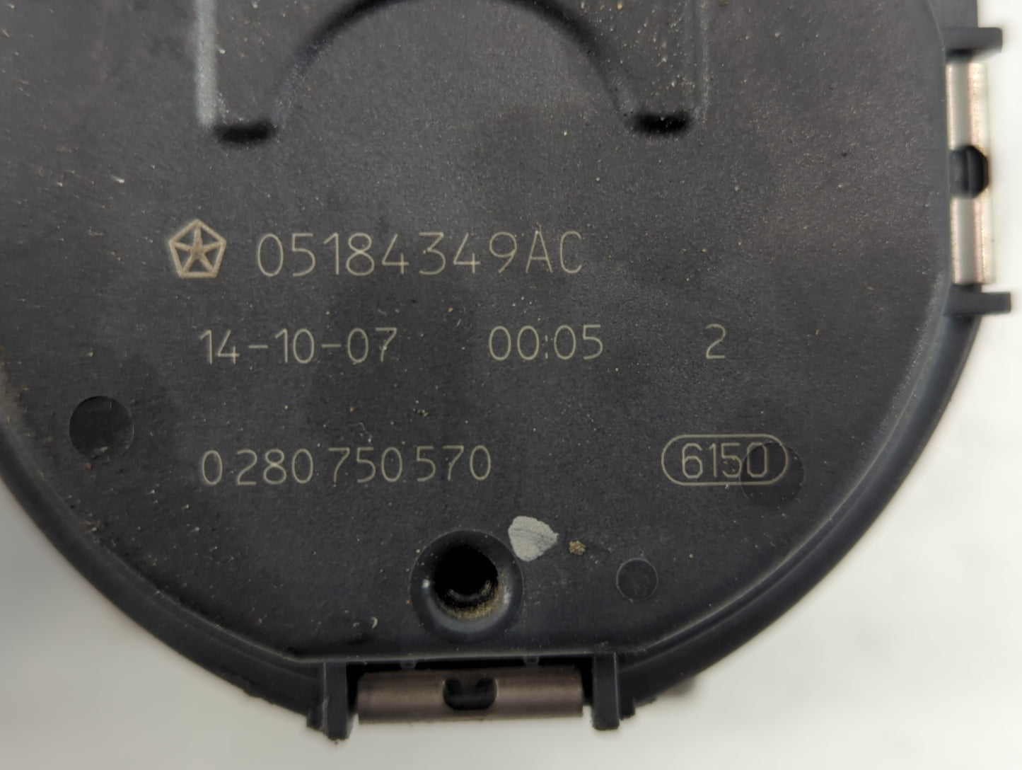 2011-2022 Dodge Durango Throttle Body P/N:0 280 750 570 05184349AC Fits OEM Used Auto Parts - Oemusedautoparts1.com