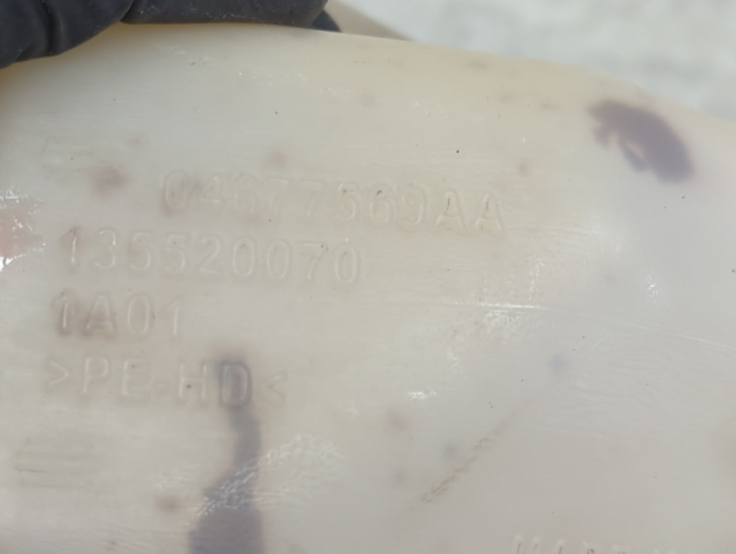2008 Dodge Grand Caravan Radiator Coolant Overflow Expansion Tank Bottle 1409567 - Oemusedautoparts1.com