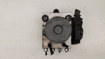 2014 Dodge Grand Caravan ABS Pump Control Module Replacement P/N:P68183803AC Fits OEM Used Auto Parts