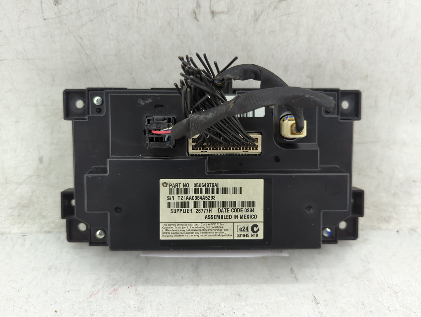 2014 Dodge Journey Radio AM FM Cd Player Receiver Replacement P/N:05064976AI Fits OEM Used Auto Parts - Oemusedautoparts1.co