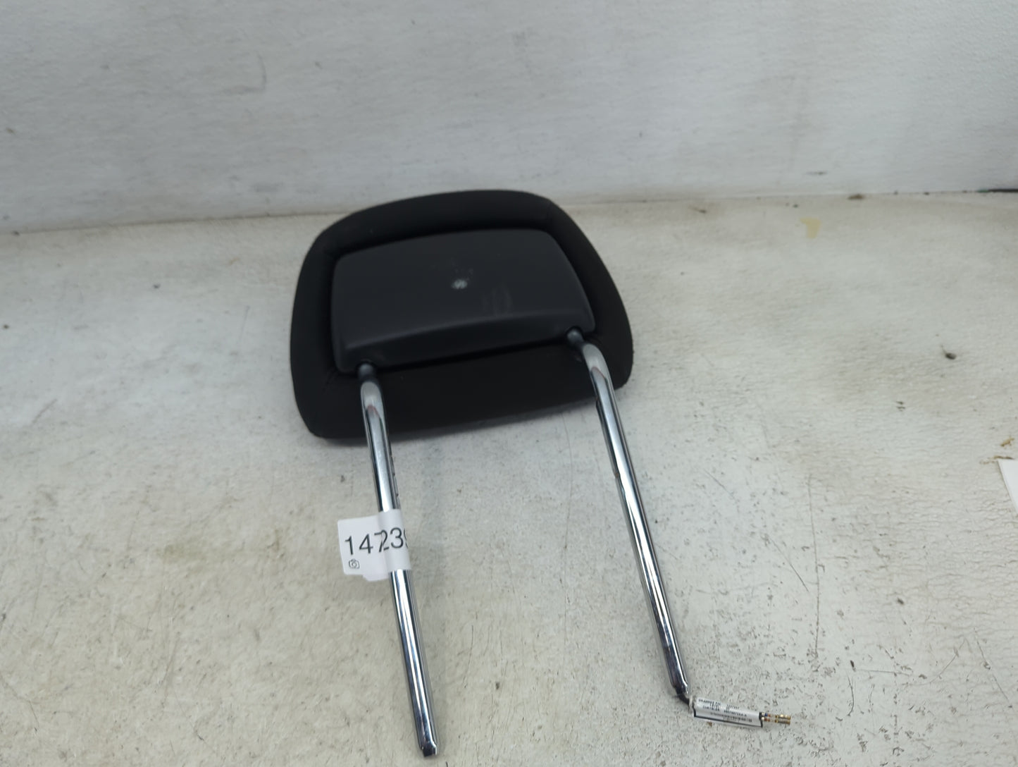 2014 Dodge Journey Headrest Head Rest Front Driver Passenger Seat Fits OEM Used Auto Parts - Oemusedautoparts1.com